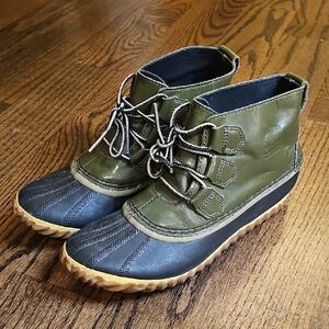 Sorel Out 'N About Duck Boots Size 8